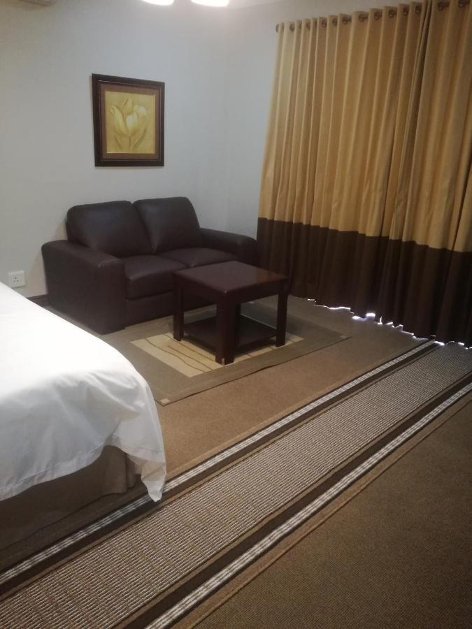 Belmont Guesthouse Блумфонтейн Экстерьер фото